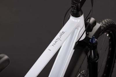 Cube Nature Pro FE metallicwhite'n'reflex Gr&ouml;&szlig;e: 62 cm Produktbild 1