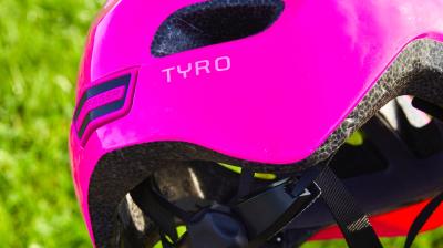Bontrager Helm Bontrager Tyro Youth Flamingo PK CE Produktbild 6