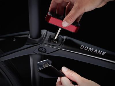 Trek Domane SL 6 58 Satin Trek Black Produktbild 8