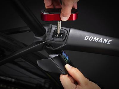 Trek Domane SLR 6 AXS 50 Deep Smoke Produktbild 8