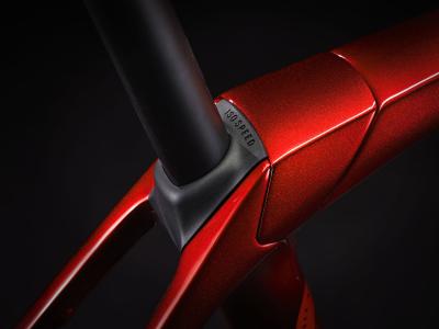 Trek Domane SLR 6 AXS 62 Metallic Red Smoke to Red Carb Produktbild 6