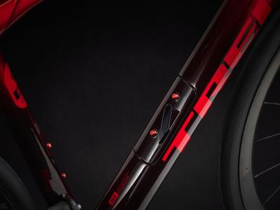 Trek Domane SLR 9 50 Metallic Red Smoke to Red Carbon S Produktbild 3