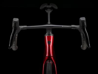 Trek Madone SLR 6 AXS 62 Metallic Red Smoke to Red Carb Produktbild 6