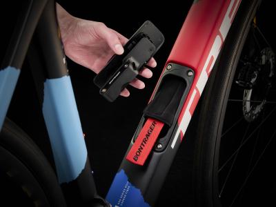 Trek Domane SLR 7 47 Trek Black Produktbild 4
