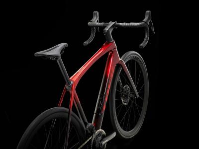 Trek Domane SLR 7 AXS 50 Metallic Red Smoke to Red Carb Produktbild 2