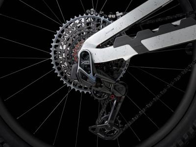 Trek Slash 9.9 XO AXS XL Argent Drizzle Produktbild 2
