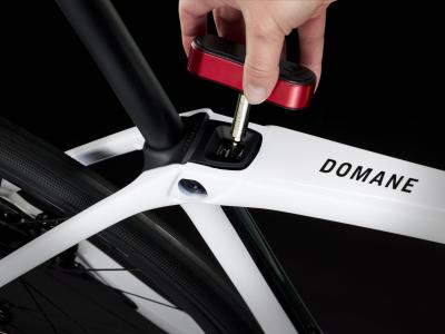 Trek Domane SLR 7 AXS 47 Crystal White Produktbild 8