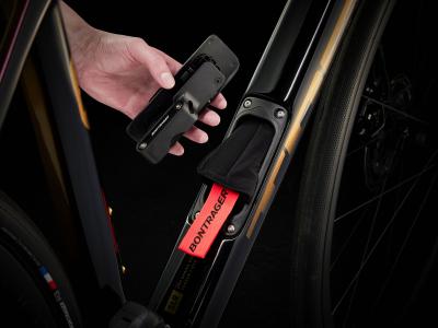 Trek Domane SLR 7 AXS 56 Axinite Flip/Trek Black Produktbild 4