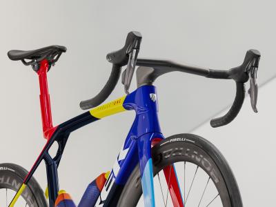 Trek Madone SLR 7 AXS S Team Replica Produktbild 4