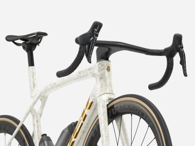 Trek Madone SLR 9 M Era White/Supernova Marble Produktbild 4