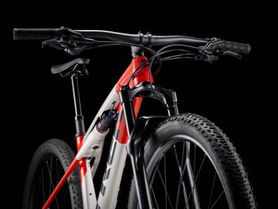 Trek Supercaliber SL 9.6 ML Lunar Silver/Lava Red Produktbild 3