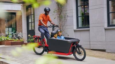 Trek Fetch+ 4 EU L Lava Produktbild 1