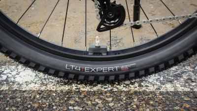 Diamant Zing Trip Core SO XL Samtschwarz Metallic 800Wh Produktbild 7