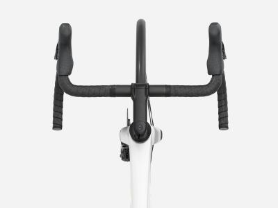 Trek Madone SL 5 S Gloss Crystal White/Matte Deep Smoke Produktbild 2