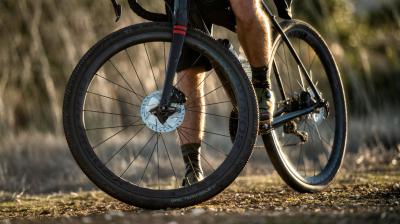 Bontrager Vorderrad Bontrager Aeolus Pro3V 700Disc TLR 12T B Produktbild 9