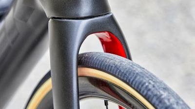 Trek Domane SL F/S 58 Dnister Black/Viper Red Produktbild 2